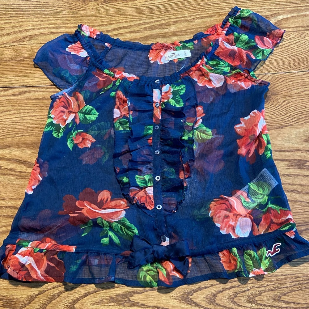 Sheer Hollister floral top